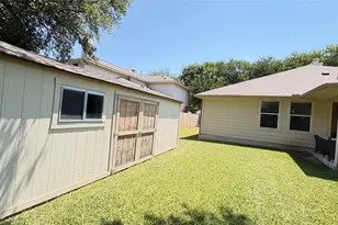 320 Creek Ridge Ln, Round Rock, TX 78664 - Photo 17