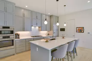 2610 Watkins Wy, Austin, TX 78746 - Photo 5