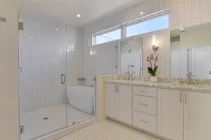 2610 Watkins Wy, Austin, TX 78746 - Photo 11