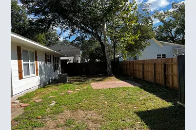 123 W Cedar Street, La Grange, TX 78945 - Photo 19
