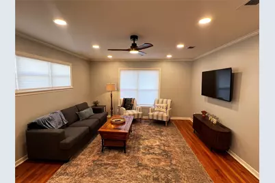 123 W Cedar Street, La Grange, TX 78945 - Photo 3