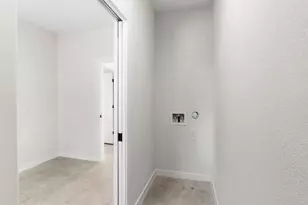 22206 Briarcliff Dr, Spicewood, TX 78669 - Photo 21