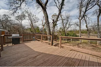 6302 Thurgood Avenue, Austin, TX 78721 - Photo 5