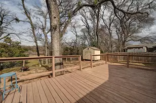 6302 Thurgood Ave, Austin, TX 78721 - Photo 19