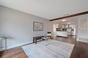 6302 Thurgood Ave, Austin, TX 78721 - Photo 7