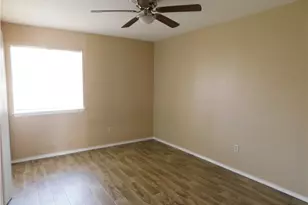 1900 Prairie Knoll Ct, Austin, TX 78758 - Photo 9