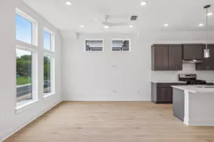 200 W 56th St, Austin, TX 78751 - Photo 15