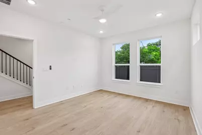 200 W 56th Street #1104, Austin, TX 78751 - Photo 11