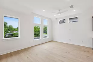 200 W 56th St, Austin, TX 78751 - Photo 13