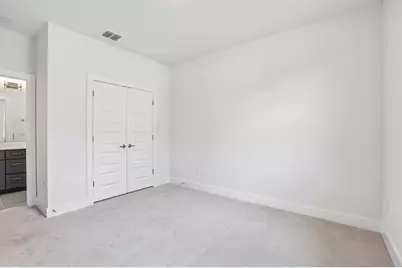 200 W 56th Street #1104, Austin, TX 78751 - Photo 13