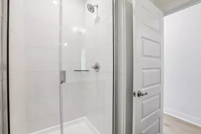 200 W 56th Street #1104, Austin, TX 78751 - Photo 11