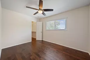 7102 Fred Morse Dr, Austin, TX 78723 - Photo 23