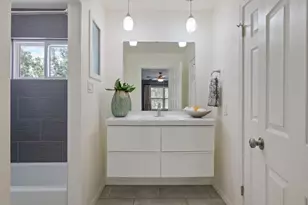 7102 Fred Morse Dr, Austin, TX 78723 - Photo 19