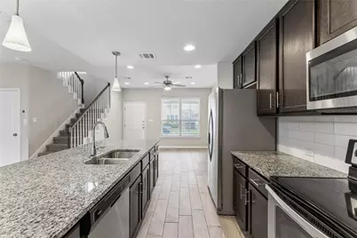733 Coconut Grove Street, Pflugerville, TX 78660 - Photo 5