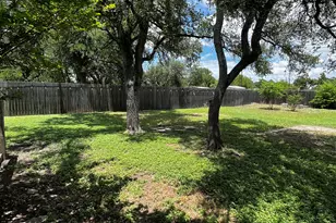 1903 Lime Rock Dr, Round Rock, TX 78681 - Photo 15