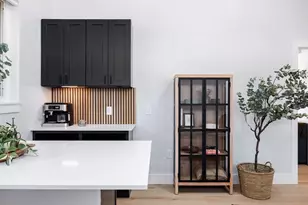 1210 Brentwood St, Austin, TX 78757 - Photo 3