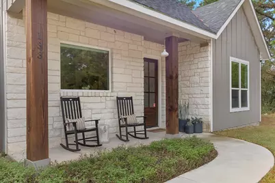 133 Lake Point Way, Bastrop, TX 78602 - Photo 3