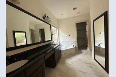 906 Madison Fork Drive, Lakeway, TX 78738 - Photo 11