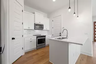 212 E 20th St, Georgetown, TX 78626 - Photo 13