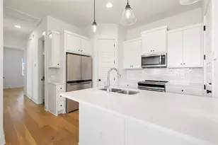 212 E 20th St, Georgetown, TX 78626 - Photo 11