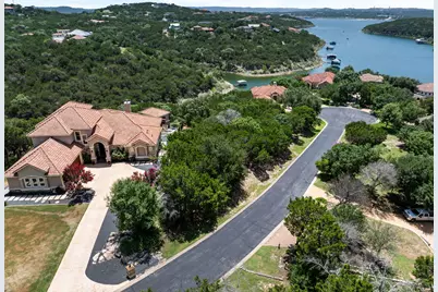 18505 Monet Pointe Drive, Jonestown, TX 78645 - Photo 9