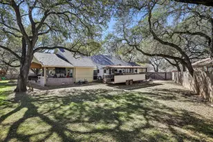 500 Leanna Woods Cove, Manchaca, TX 78652 - Photo 33