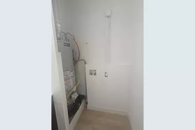 1300 Hondo Street, Lockhart, TX 78644 - Photo 17