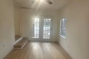 1300 Hondo St, Lockhart, TX 78644 - Photo 13