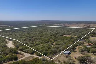 401 Hilltop Dr, Burnet, TX 78611 - Photo 1