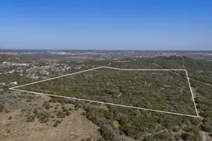 401 Hilltop Dr, Burnet, TX 78611 - Photo 11