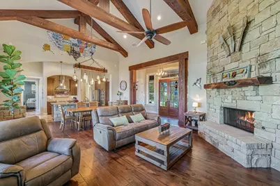 104 Mesa Drive, Wimberley, TX 78676 - Photo 9
