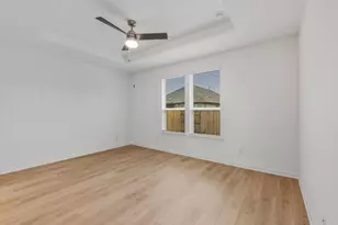 342 Begonia St, Buda, TX 78610 - Photo 11