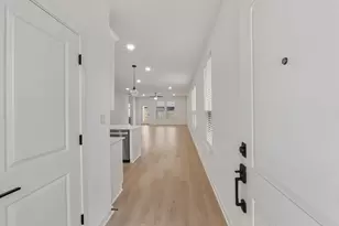 342 Begonia St, Buda, TX 78610 - Photo 5