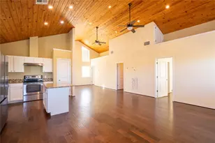 1050 Co Rd 129, Taylor, TX 76574 - Photo 1