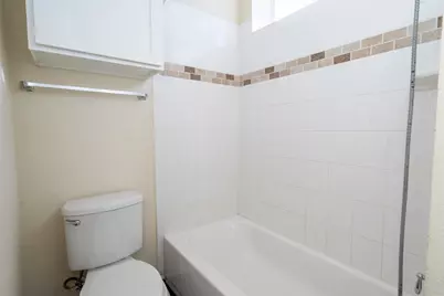 1050 County Road 129 #B, Taylor, TX 76574 - Photo 15