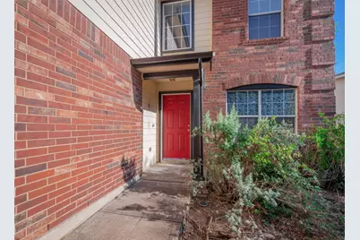 814 Indian Meadow Drive, Georgetown, TX 78626 - Photo 3