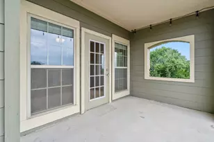 6810 Deatonhill Dr, Austin, TX 78745 - Photo 17