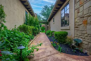 22 Borello Drive, Austin, TX 78738 - Photo 7