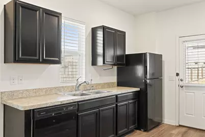 850 Bunton Reserve Boulevard, Kyle, TX 78640 - Photo 15