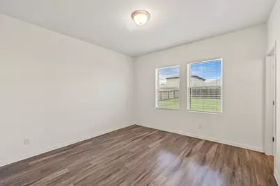 850 Bunton Reserve Boulevard, Kyle, TX 78640 - Photo 3