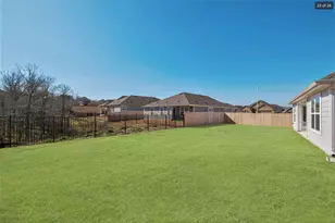 15503 Lustrous Amber Cv, Del Valle, TX 78617 - Photo 23