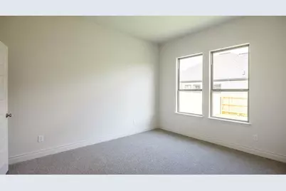 506 Menlo Circle, Liberty Hill, TX 78642 - Photo 9