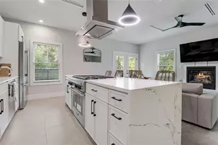1111 W Annie St, Austin, TX 78704 - Photo 17