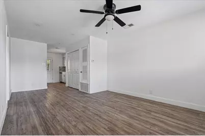 1304 Falcon Cove #B, Austin, TX 78745 - Photo 5