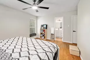 9906 Parliament House Rd, Austin, TX 78729 - Photo 13