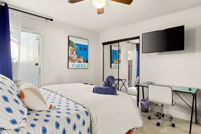 5400 S Alexis Cove S, Austin, TX 78741 - Photo 17