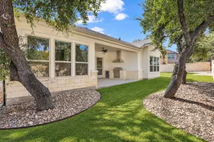 960 Indian Hawthorne Dr, Georgetown, TX 78628 - Photo 29