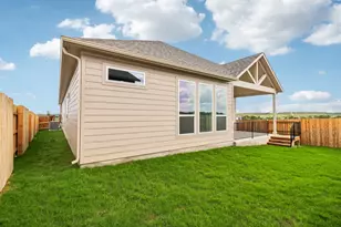110 Cancho Hill Dr, Cedar Creek, TX 78602 - Photo 27