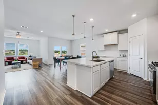 200 Childress St, Hutto, TX 78634 - Photo 11