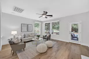 8025 Levata Dr, Austin, TX 78739 - Photo 9